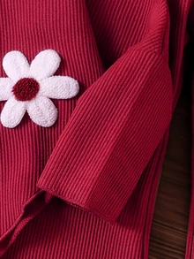 SHEIN 女童針織花卉T恤套裝，2件套，3D花卉裝飾荷葉邊半高領長袖上衣 + 羅紋喇叭腿緊身褲套裝 - 酒紅色 - 查看 7