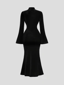 Sweetra Women's Velvet Long Flare Sleeve New Chinese Style Cheongsam Dress - Black - View 2