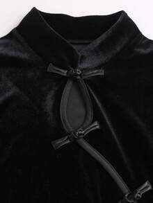 Sweetra Women's Velvet Long Flare Sleeve New Chinese Style Cheongsam Dress - Black - View 5