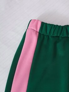 SHEIN 青少年女孩復古運動風 80 年代綠色拼接粉色長袖運動衫上衣與寬腿長褲套裝 休閒運動穿搭 校園秋季運動服 - 綠色 - 查看 6