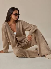 SHEIN طقم نسائي من قطعتين كاردجان كاجوال بأزرار أمامية وشرائط وراينستون وأكمام طويلة مع بنطلون سويتر متناسق - بني مخاوي - مشاهدة 5