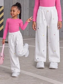 SHEIN Girls' Denim Jeans, Cute Style, Blue, Elastic Waist, Pants With Floral Embroidery Design, Fashionable Straight-Leg Fit, Soft Comfortable Fabric, Party - White - View 9
