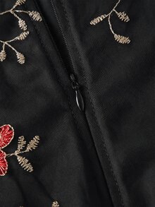 SHEIN MOD 優雅白色花卉無肩帶刺繡洋裝，修身A字版型，夏季度假婚禮賓客禮服，女性畢業派對穿搭 - 黑色 - 查看 6