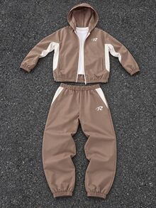 SHEIN 2件組男童休閒街頭風拼接長袖拉鍊開襟外套套裝，適合春秋日常休閒穿著，亦適用秋冬兒童穿搭，舒適面料，時尚剪裁設計，新款，適合多季節場合 - 卡其色 - 查看 2