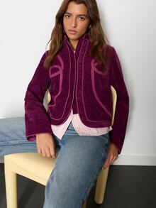 Nöista Burgundy Velvet Jacket With A Refined Stand Collar And Contrast Piping. Elegant Autumn Winter Style, Ideal For Dinners, Parties And Festive Occasions - Red Violet - View 4