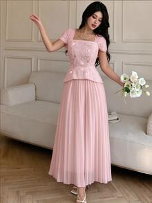 Seusyu French Square Collar Delicate Beaded Embroidery Patchwork Fitted Pleated Short Sleeve Elegant Dress - Baby Pink - View 1