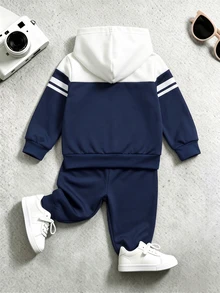 Nick 90s | SHEIN Nick 90s | 2pcs Baby Boy Casual Cute Colorblock Cartoon Print Crew Neck Long Sleeve Sweatshirt And Sweatpants Set, Fleece Lined Suitable For Autumn/Winter - Multicolor - View 2