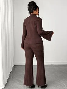 SHEIN LUNE CURVE Plus Size Women's Autumn/Winter Fashion Elegant Minimalist Versatile Fuzzy Plush Fabric Button Decor Split Flare Long Sleeve Top And Slim Fit Flare Long Pants Solid Color 2 Pieces Set - Brown - View 2