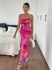 SHEIN PariChic 万圣节女式休闲节日全印花露背细肩带连衣裙，适合外出穿着 - 玫紅色 - 查看 5