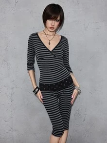ROMWE Grunge Punk Autumn/Winter Grunge Vintage Black & Grey Striped V-Neck Mid-Sleeve Fitted Base Layer Top - Multicolor - View 1