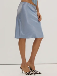 MUSEYN Blue Satin Low Waist Midi Skirt Classy Date Night Chic Evening Fall - Blue - View 3