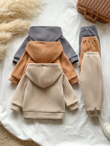 SHEIN 3套幼兒男嬰連帽褲裝套裝，可愛炭灰色焦糖色米色，毛茸茸絨毛布料，口袋長袖連帽加厚款，冬季假期寬鬆羅紋設計 - 彩色 - 查看 2