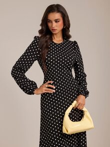 SHEIN Tall A Tall Muslim Woman Wearing A Long, Black, Polka-Dot Dress-Sweet And Elegant. - Black - View 9