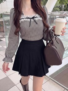 Bijouette Japanese Retro Houndstooth Plus Size Square Neck Long Sleeve Top, Lace Trim With Black Ribbon Bow Sweet And Delicate, Puff Sleeves And Ruffle Cuffs Flatter Arm Lines, Elastic Fabric Loose Fit For Figures, Slim Fit Cropped Length Elevates Waistline, Versatile Slimming Gentle Plaid Base Layer For Daily Wear, Dating And Commuting - Black and White - View 10