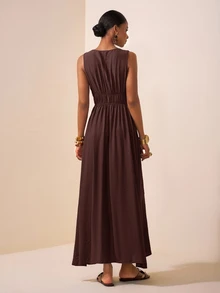 Zivah Dark Brown,Summer,Tropical,Vacation,Holiday Women's V-Neck Spaghetti Strap Sleeveless Wood Button Decor Ruched Waist Boho Maxi Dress For Beach Party - Rust Brown - View 2