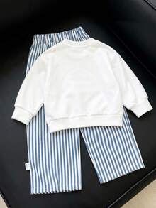 SHEIN Kids Young Boy Knitted Crew Neck Printed Casual Sweatshirt And Woven Striped Long Pants 2-Piece Set - Multicolor - View 2