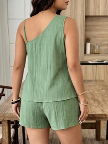 Weeklong Plus Size Women Casual Vacation Asymmetrical Neckline Contrast Button Decor Shorts 2 Pieces Set Elegant - Green - View 2