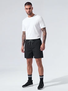 Manfinity KASUA Men Beach Shorts Kolor Kantong Plain Boho - Hitam - View 5