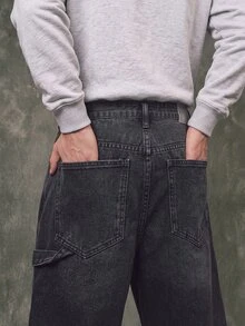 GALLERY FADE Quần short denim cúc kéo khóa túi họa tiết ngón tay - màu đen - Xem 4