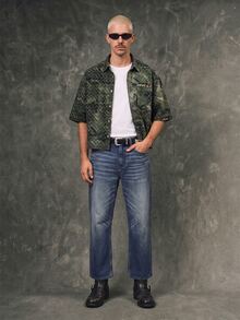 IRON GLYPH Men's Streetwear Casual Embroidered Loose Camouflage Denim Short Sleeve Shirt - Army Green - View 7