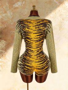 Amplova Women's Tiger Print Deep V-Neck Long Sleeve Knit Romper And Cropped Halter Knit Top 2 Pieces Set - Green - View 11