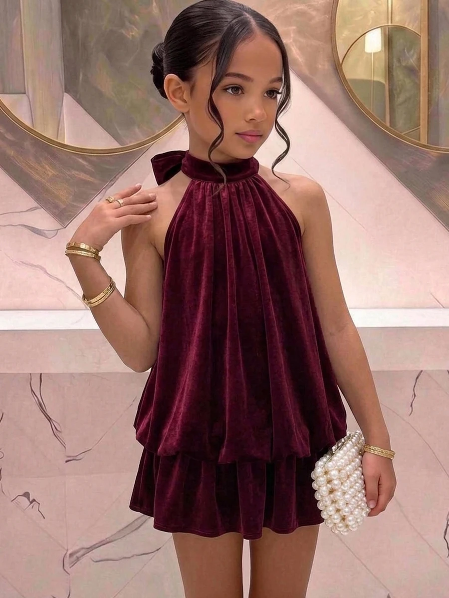 SHEIN فستان أطفال للبنات المراهقات بلون موحد مع طيات وتصميم رقبة معلقة أنيق - عنابي اللون - مشاهدة 1