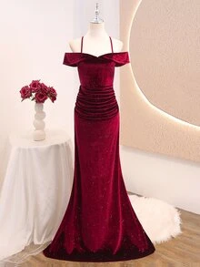 SHEIN Teen Girls Red Sequin Velvet One-Shoulder Halter Neck Mermaid Dress, Slim Fit, Mid-Length, Back Zipper Design, Party, Prom, Formal, Christmas, Fall - Burgundy - View 7