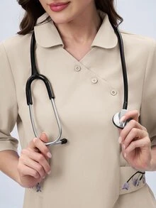 Scrubzie Atasan Seragam Medis Panjang Bordir dengan Kerah Asimetris - Khaki - View 6