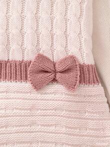 Souflis Souflis Gaun Bayi Perempuan Warna Pink Kerah Peter Pan Lengan Panjang Rajut Motif Kabel Bergaris dengan Detail Pita - Berwarna merah muda - View 6