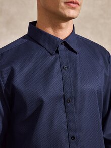 Courvante Men's Single-Breasted Business Travel Long Sleeve Shirt, Formal, Old Money Daily Commute‌ Fall Winter Office Navy Blue - Indigo - View 6