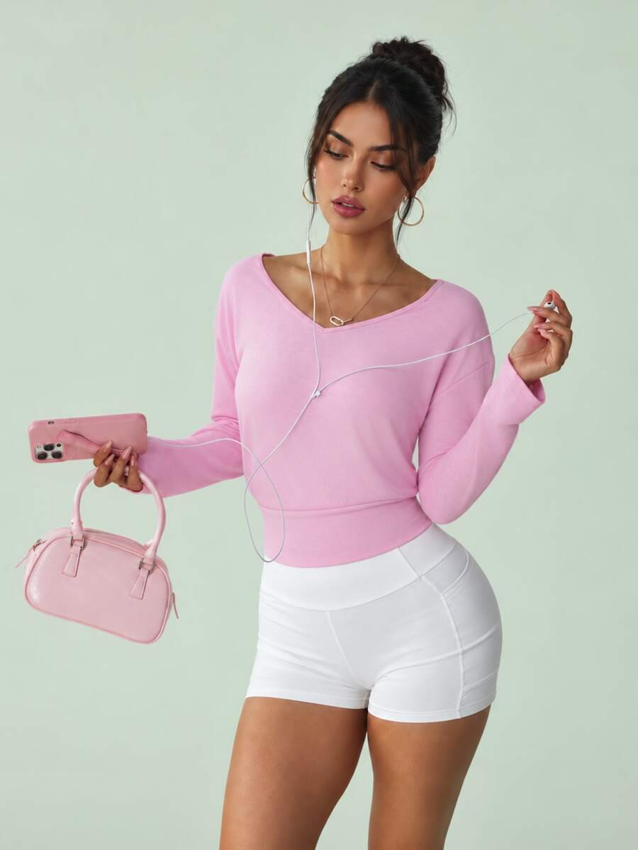 SHEIN Sovereign Charm تي شيرت رياضي نسائي بأكمام طويلة وياقة على شكل حرف V بلون موحد عصري - وردي - مشاهدة 1