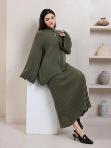 Veilorie طقم كاجوال نسائي بلون أخضر سادة يتكون من كنزة بأكمام طويلة وأكتاف منسدلة وتنورة محبوكة - أخضر - مشاهدة 6