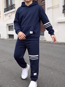 SHEIN 2件組兒童青少年男孩運動休閒日常舒適白色字母裝飾與白色條紋海軍藍寬鬆連帽衛衣褲套裝，適合旅行、學校、日常運動，秋冬穿著 - 藏蓝色 - 查看 5