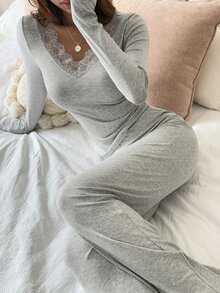 DAZY 2pcs Lace Patchwork V-Neck Slim Fit Long Sleeve T-Shirt & Straight Leg Long Pajama Pants Women's Sleepwear Set - Light Grey - View 5