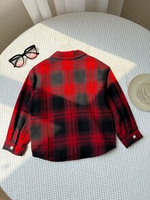 SHEIN 兒童小男孩休閒學院風格紋翻領貼袋鈕扣式寬鬆梭織襯衫，適合通勤、上學、日常休閒、度假旅行、運動、聖誕節，春夏季秋冬四季皆宜 - 紅色 - 查看 3