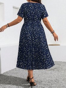 Vionelle Plus Size Summer Casual Allover Print Batwing Sleeve Dress With Pleated Hem Maxi Women Outfit - Navy Blue - View 2