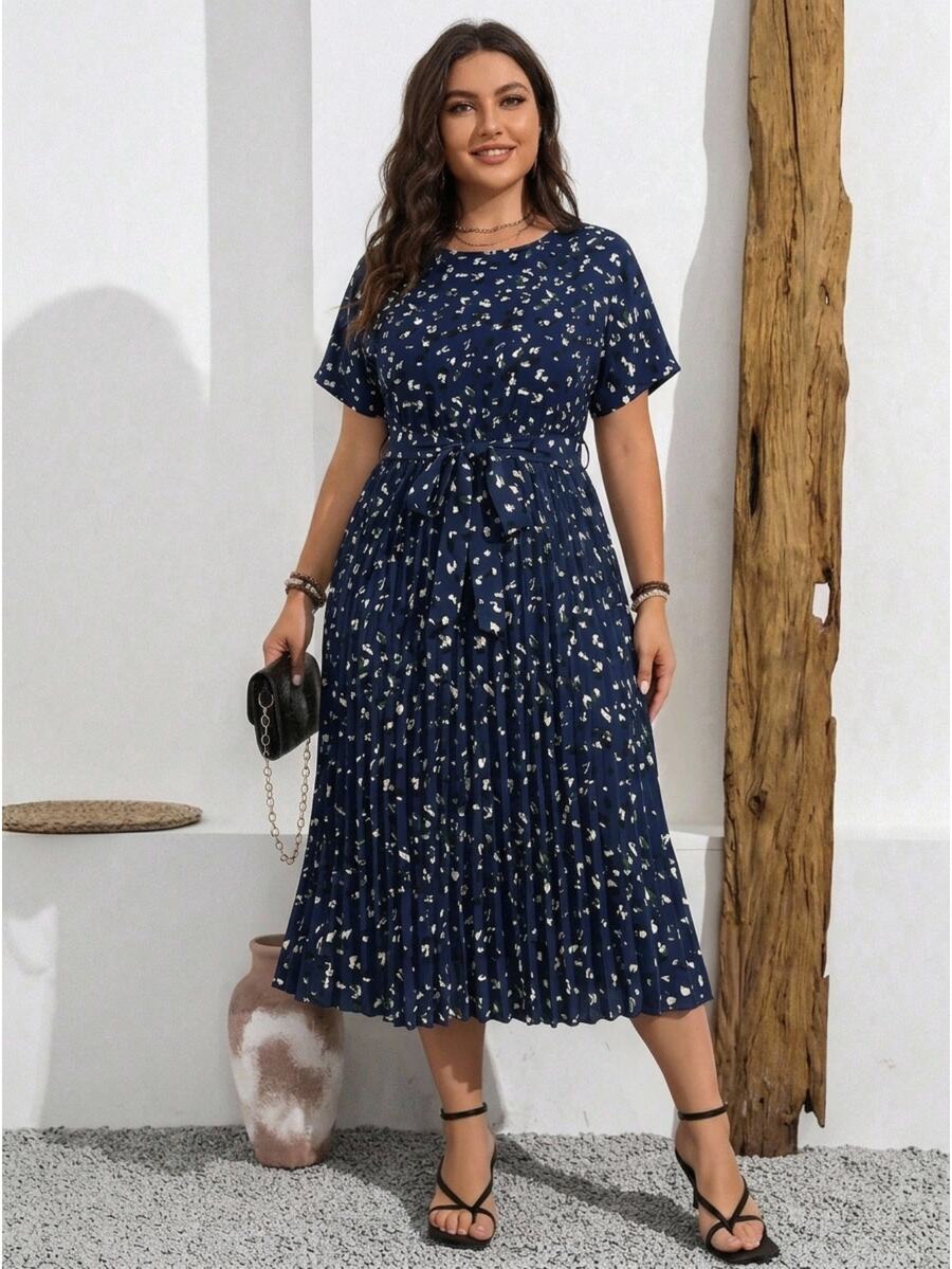 Vionelle Plus Size Summer Casual Allover Print Batwing Sleeve Dress With Pleated Hem Maxi Women Outfit - Navy Blue - View 1