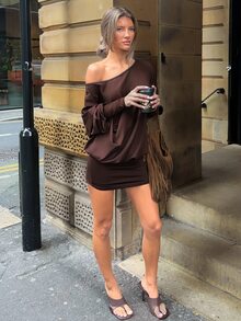 Wiktoria Wolska 现代街头服饰音乐节不对称肩长袖性感紧身迷你连衣裙 - 棕色 - 查看 5