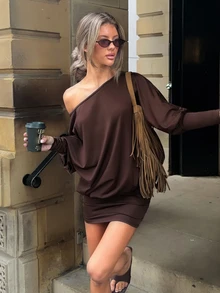Wiktoria Wolska 现代街头服饰音乐节不对称肩长袖性感紧身迷你连衣裙 - 棕色 - 查看 2