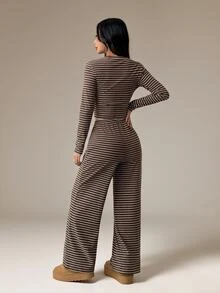 SHEIN PETITE Women's Brown Stripe Pajama Set For Autumn,Casual Everyday Homewear Crew Neck Long Sleeve Tee Loose Straight Leg Pants,Two Pieces Set,Petite Lounge - Coffee Brown - View 2