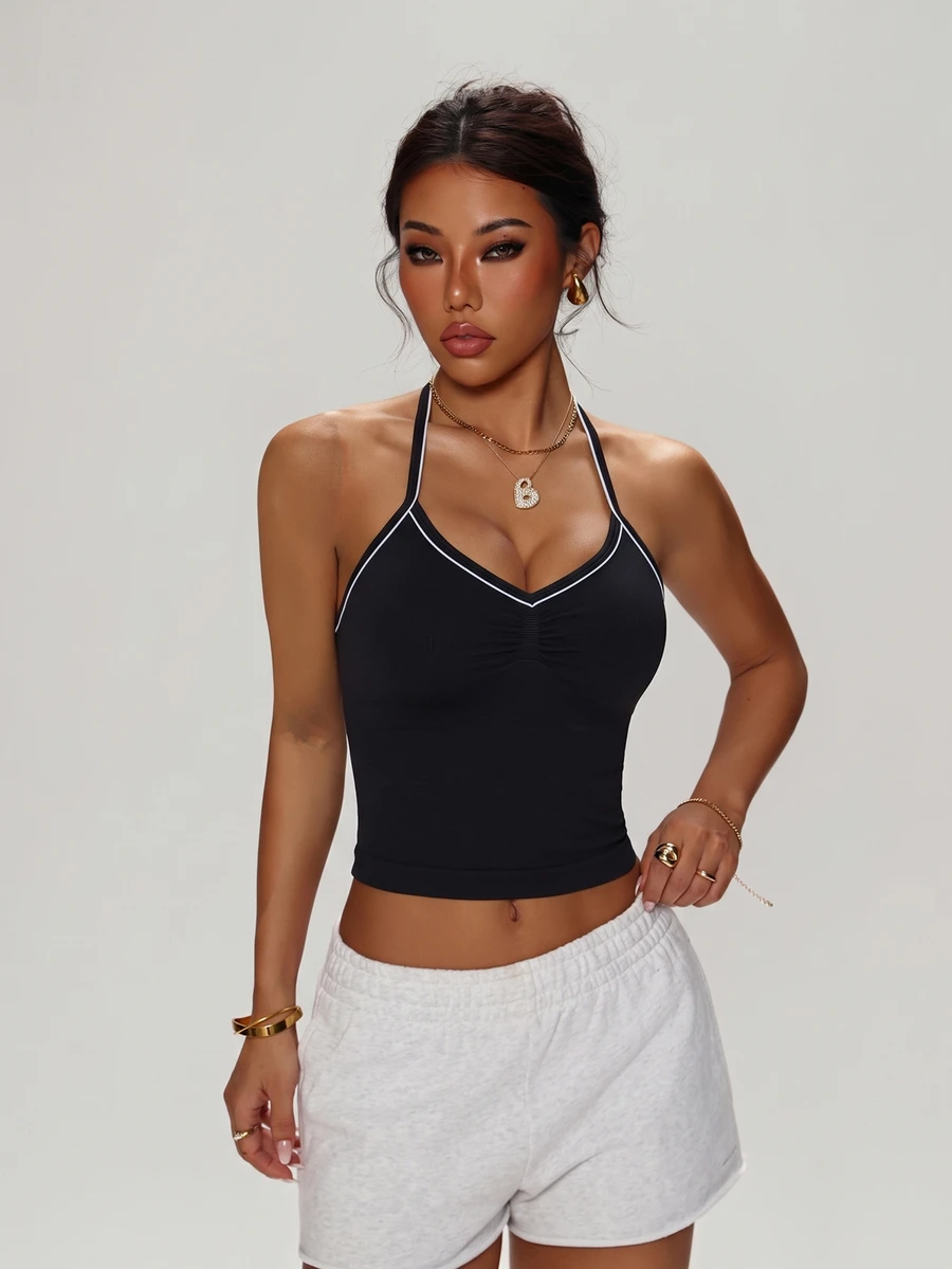 Easithlete Women's Seamless Yoga Sports Colorblock Tank Top - Black - View 1
