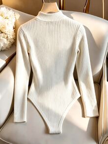 Selianne White Semi-High Neck Knit Bodysuit, Vertical Ribbed Cuffs Metal Button Elastic Slim Fit Long Sleeve Base Layer Top, European And American Minimalist Sexy Style, Gentle Pure Desire Style, Mature Commuter Elegant Style, Versatile Slim Fit Base Layer Style, Daily Base Layer Layering, Commuting To Work, Street Photography, Best Friend Date, Outing Store Visit Look - White - View 2