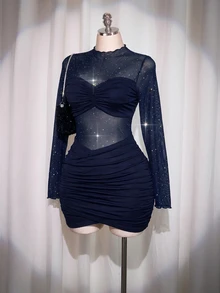 SHEIN ICON 大尺碼女款黑色秋季 70 年代風晚宴夜店派對優雅復古 Y2K 現代亮片網紗透視百褶裹身修身長袖晚禮服 - 藏蓝色 - 查看 3
