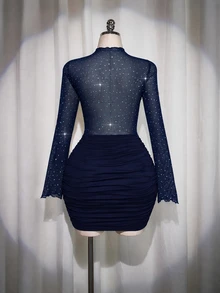 SHEIN ICON 大尺碼女款黑色秋季 70 年代風晚宴夜店派對優雅復古 Y2K 現代亮片網紗透視百褶裹身修身長袖晚禮服 - 藏蓝色 - 查看 9