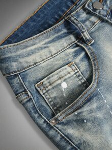 Manfinity EMRG Men's Fashionable Street Ripped Denim Shorts - Light Wash - View 4