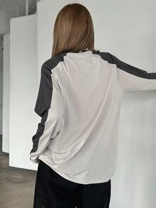 DAZY Y2K配色拼接星星印花落肩袖長袖女款上衣，秋季校園風T恤 - 彩色 - 查看 2