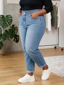CurvyTilda Plus Size Comfortable Versatile Button Pocket Denim Jeans For Daily Wear - Medium Wash - View 2