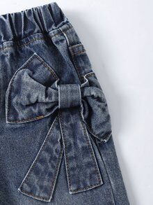 SHEIN Playful Pals Young Girls Casual Cowgirl All-Match Cute Bow Jacquard Pocket Loose Straight Washed Denim Jeans Suitable For Daily Wear Autumn Fall Baby Blue Summer - Light Wash - View 8