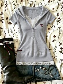 IslaSuriya Womens Y2K Short Sleeve Hoodie Slim Fit Ribbed Knit Henley Neck Sweatshirt Retro NY Embroidered Casual Tops With Pocket - Grey - View 3