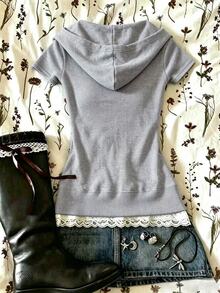IslaSuriya Womens Y2K Short Sleeve Hoodie Slim Fit Ribbed Knit Henley Neck Sweatshirt Retro NY Embroidered Casual Tops With Pocket - Grey - View 2